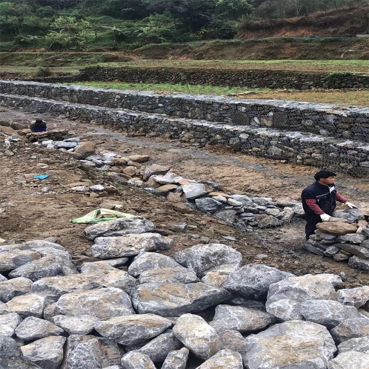 邊坡石籠防護(hù)網(wǎng)圖片3