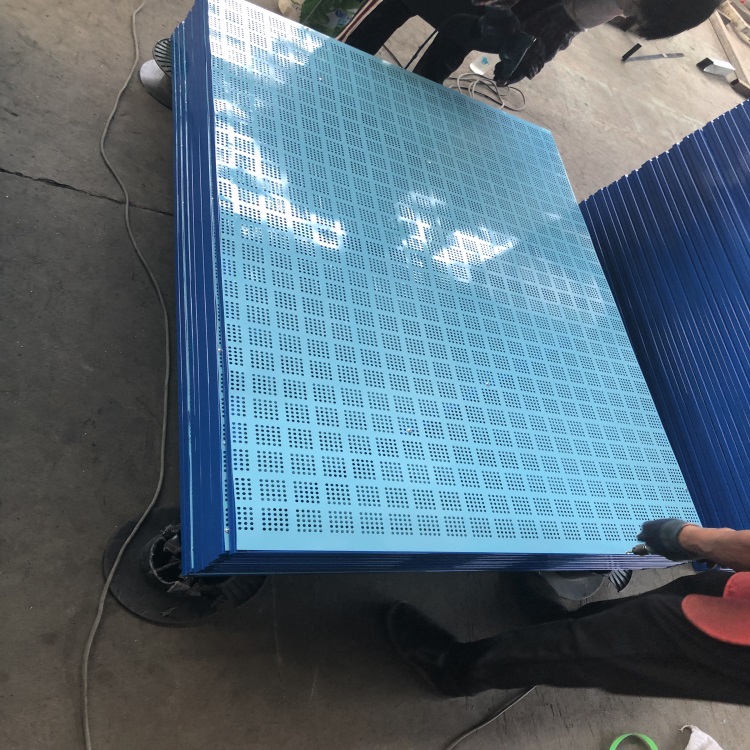 工地沖孔圍欄圖片3