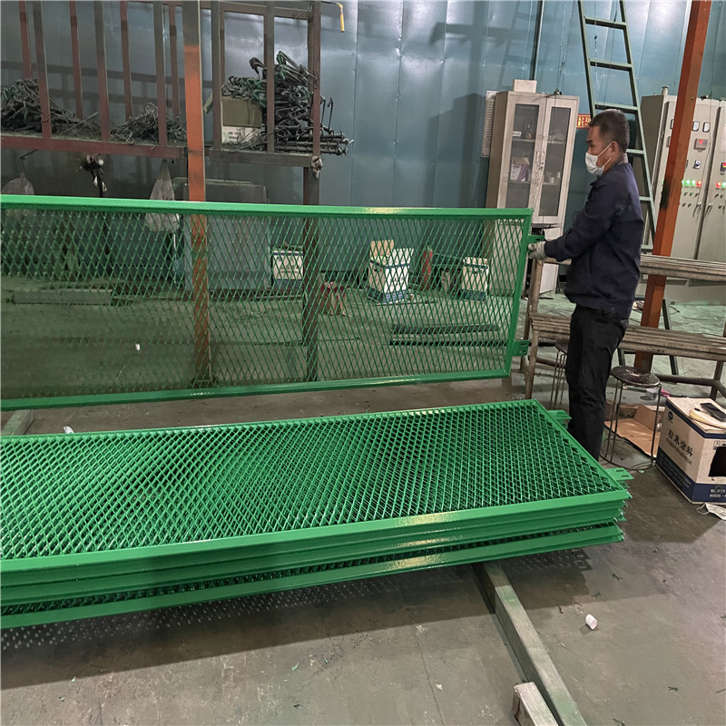 高速公路菱形防眩網圖片4