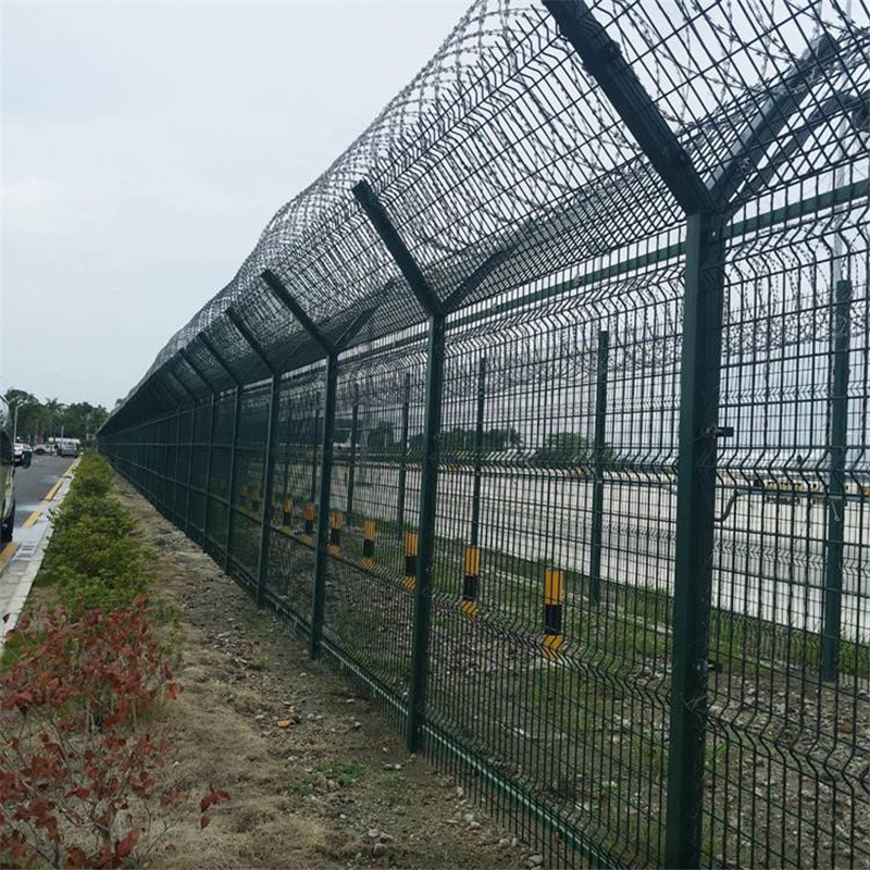民用機場鋼筋網(wǎng)圍界圖片3