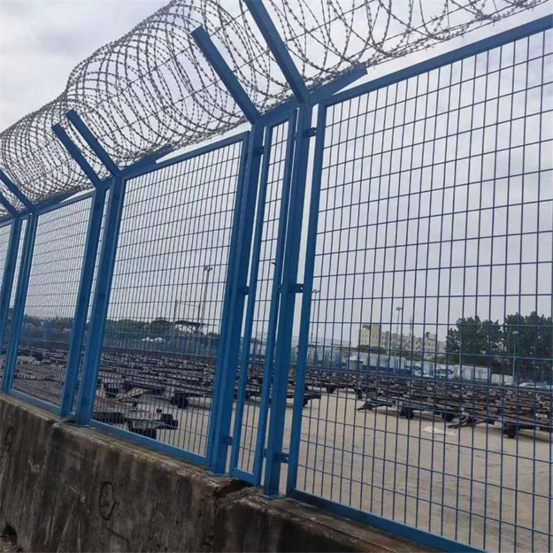  監獄高墻隔離網圖片1