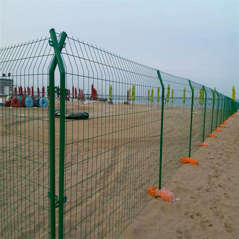 園林工程護(hù)欄網(wǎng)圖片2