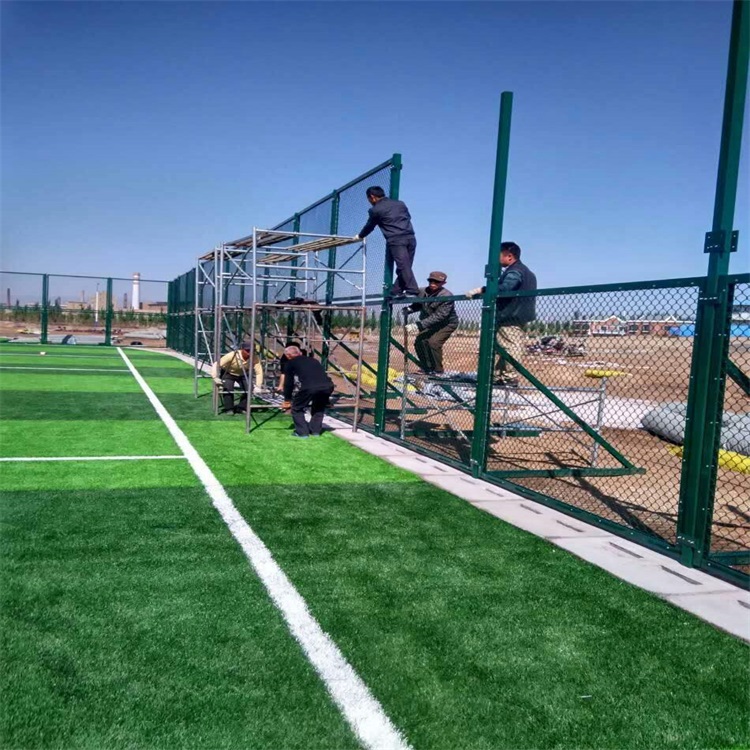 高校體育場圍欄圖片3