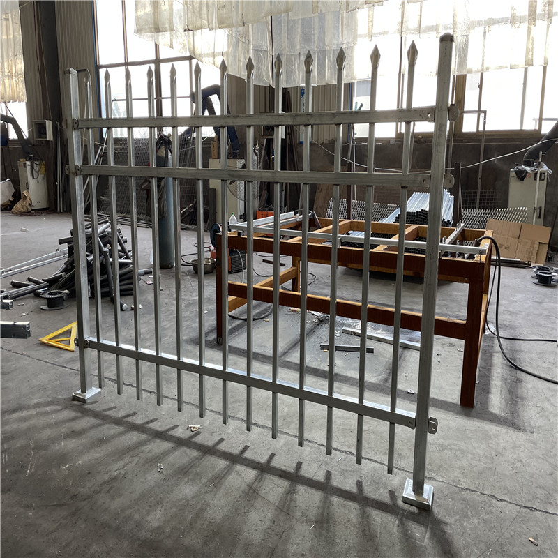 鑄鐵圍墻護欄圖片4