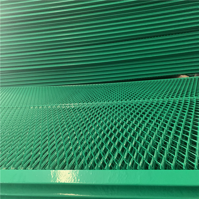 公路分隔帶防眩網(wǎng)圖片3