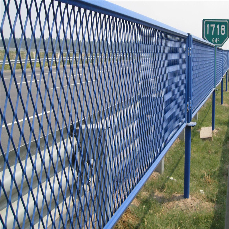 公路分隔帶防眩網(wǎng)圖片4