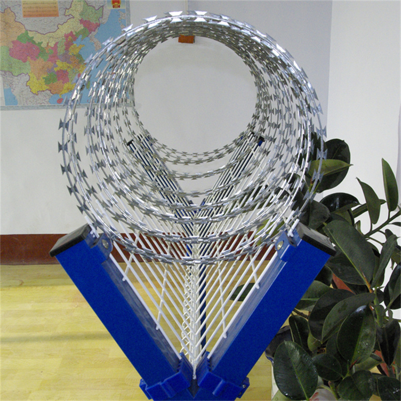 刺繩護(hù)欄網(wǎng)圖片4