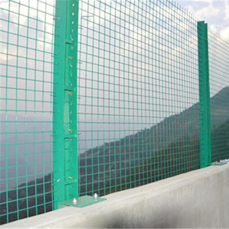 公路護欄網圖片1