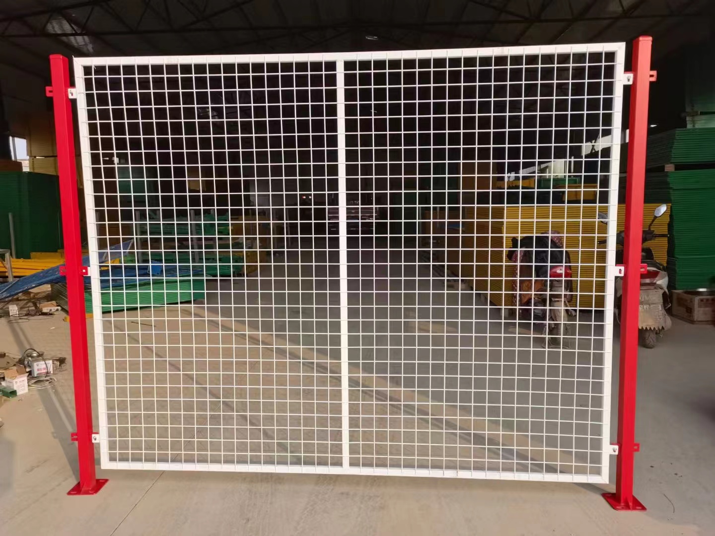 倉庫隔離帶車間防護(hù)網(wǎng)圖片4