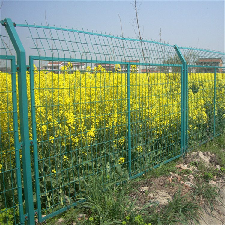 邊框式防攀護欄網圖片3