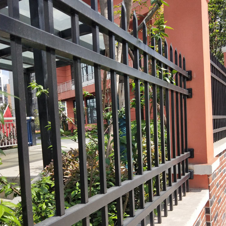 住宅小區鋅鋼護欄圖片3